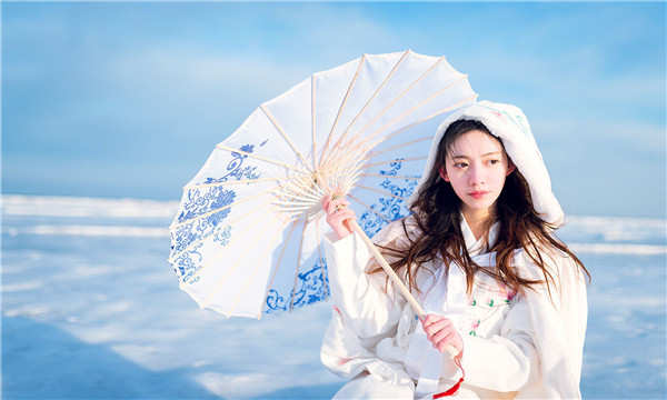 赤峰试管代怀生子多少钱一个？助孕之路的费用分析与方案选择